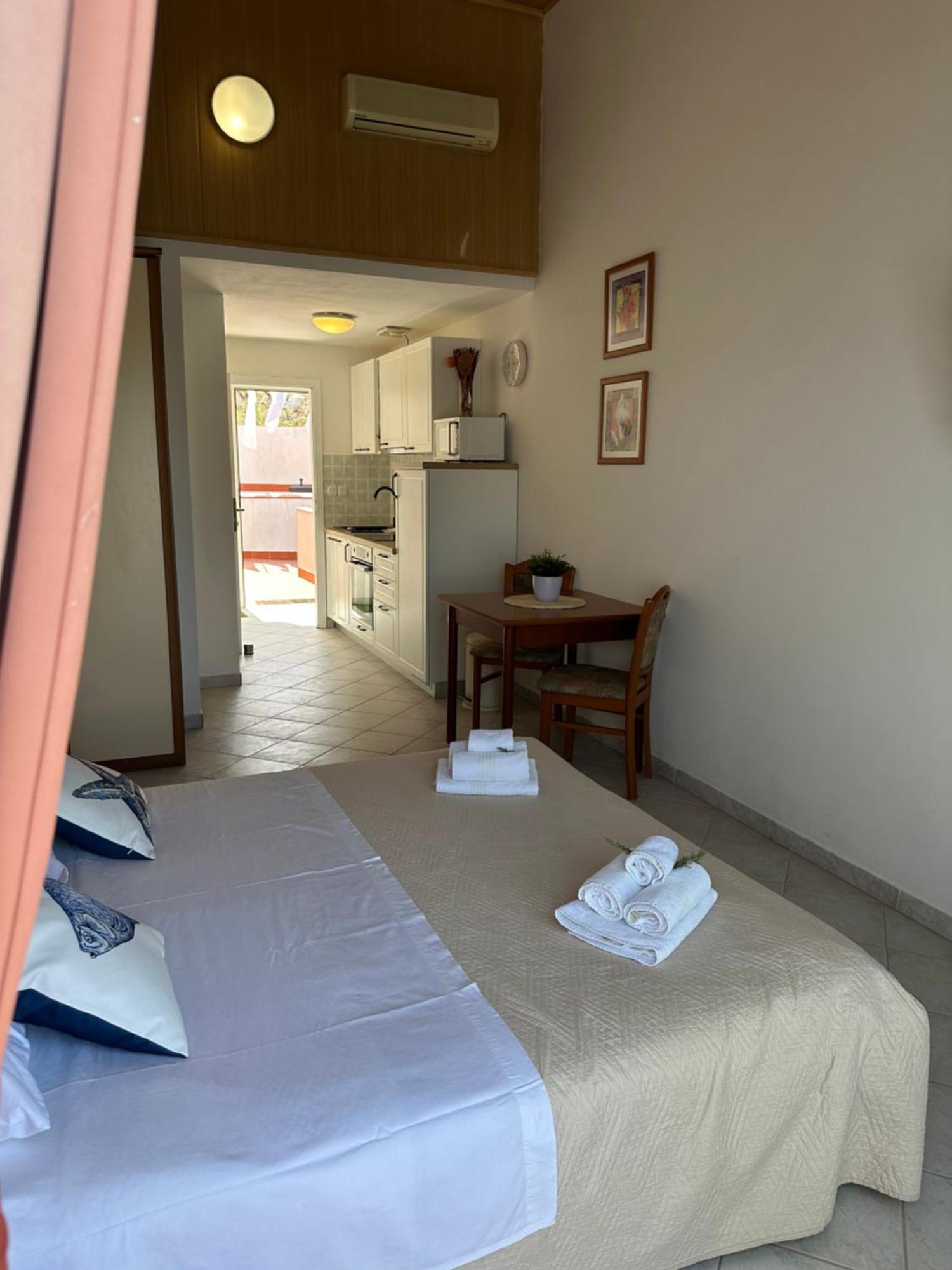 Apartments Marija Lastovo Dış mekan fotoğraf